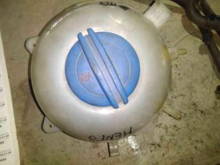 bontott VW TRANSPORTER Kiegyenlítő Tartály