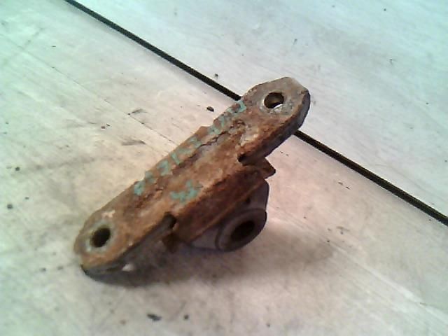 bontott VW TRANSPORTER Kipufogó Tartó