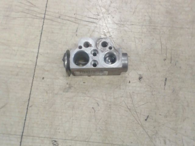 bontott VW TRANSPORTER Klíma Tágulási Szelep