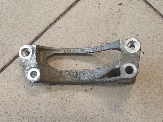 bontott VW TRANSPORTER Klímakompresszor Tartó Bak