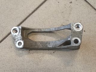 bontott VW TRANSPORTER Klímakompresszor Tartó Bak