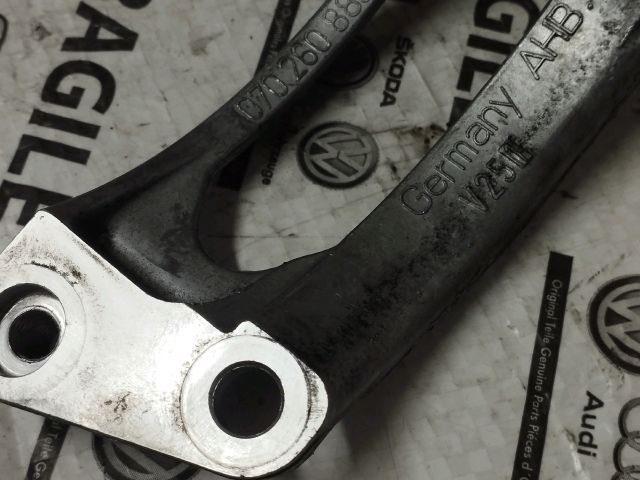 bontott VW TRANSPORTER Klímakompresszor Tartó Bak