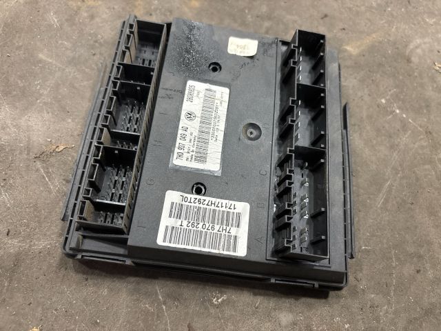 bontott VW TRANSPORTER Komfort Elektronika