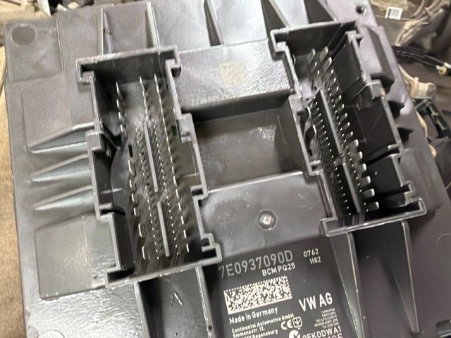 bontott VW TRANSPORTER Komfort Elektronika