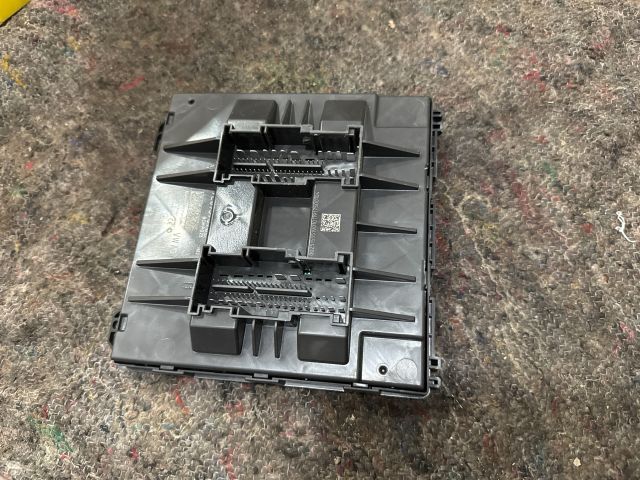 bontott VW TRANSPORTER Komfort Elektronika