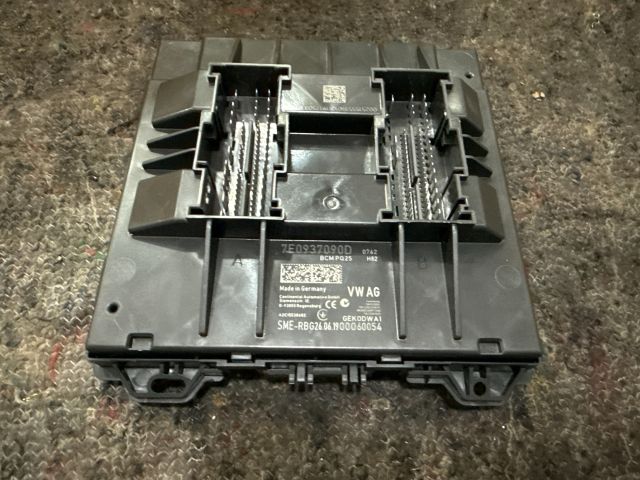 bontott VW TRANSPORTER Komfort Elektronika