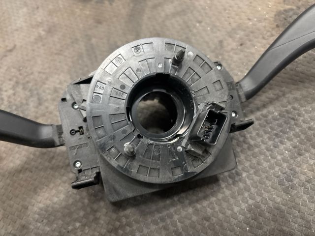 bontott VW TRANSPORTER Komplett Kormánykapcsoló (Bajuszkapcsoló)