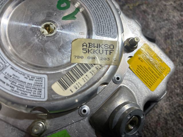 bontott VW TRANSPORTER Kormánylégzsák