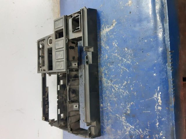 bontott VW TRANSPORTER Középkonzol Keret