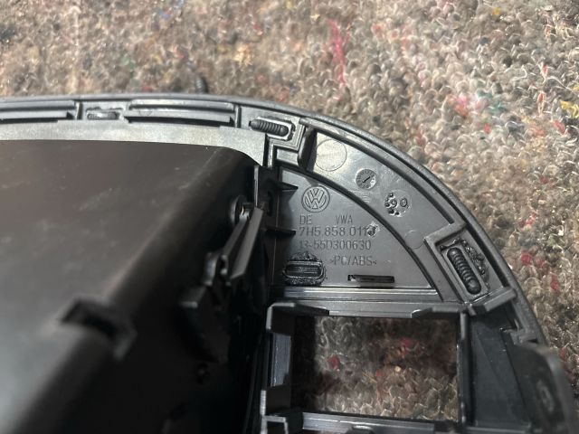 bontott VW TRANSPORTER Középkonzol Keret