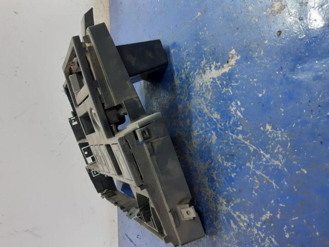 bontott VW TRANSPORTER Középkonzol Keret