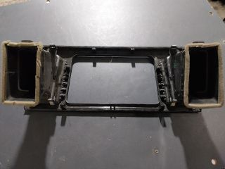 bontott VW TRANSPORTER Középkonzol Keret