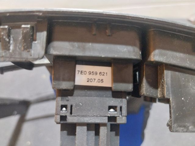 bontott VW TRANSPORTER Középkonzol Keret