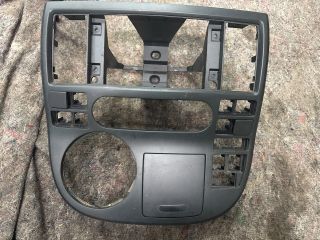 bontott VW TRANSPORTER Középkonzol Keret