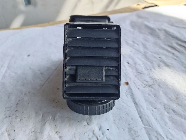 bontott VW TRANSPORTER Középső Jobb Szellőző