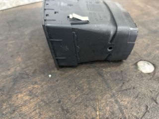 bontott VW TRANSPORTER Középső Jobb Szellőző