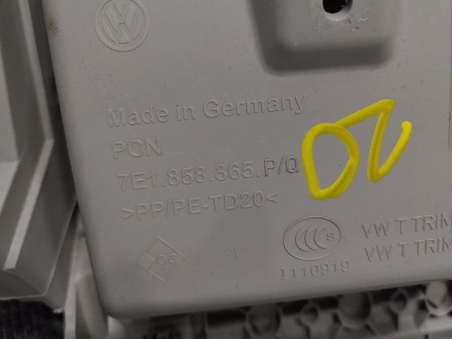 bontott VW TRANSPORTER Középső Kardánbox Burkolat