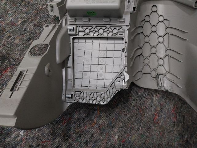 bontott VW TRANSPORTER Középső Kardánbox Burkolat