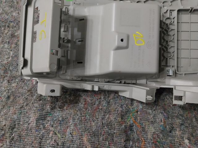 bontott VW TRANSPORTER Középső Kardánbox Burkolat