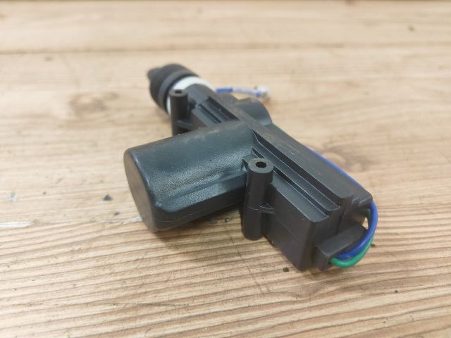 bontott VW TRANSPORTER Központizár Motor Csomagtérajtó