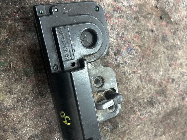 bontott VW TRANSPORTER Központizár Motor Csomagtérajtó