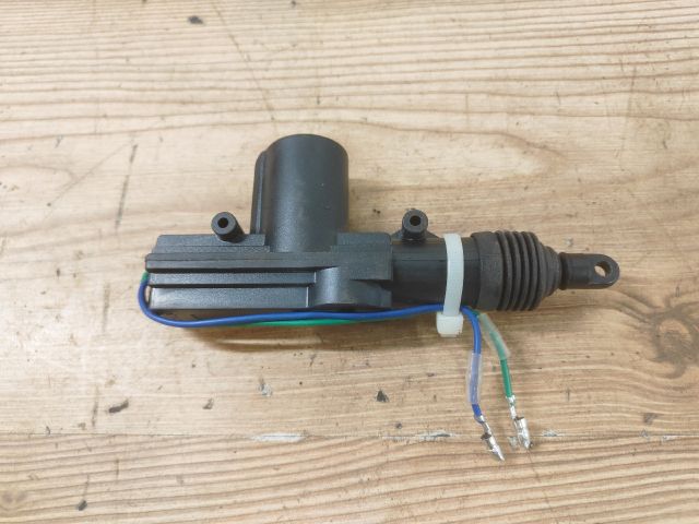 bontott VW TRANSPORTER Központizár Motor Csomagtérajtó