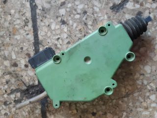 bontott VW TRANSPORTER Központizár Motor (Pozíciófüggetlen)