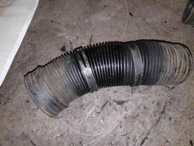 bontott VW TRANSPORTER Légbeömlő Cső