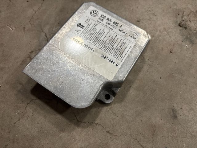 bontott VW TRANSPORTER Légzsák Elektronika