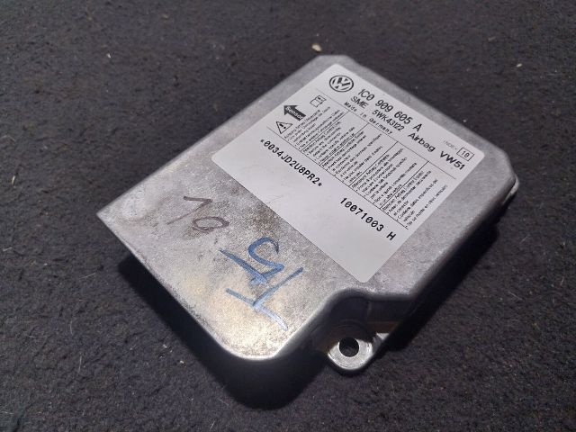 bontott VW TRANSPORTER Légzsák Elektronika