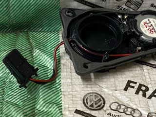 bontott VW TRANSPORTER Magassugárzó Hangszóró