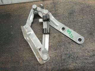 bontott VW TRANSPORTER Motorháztető Bal Zsanér