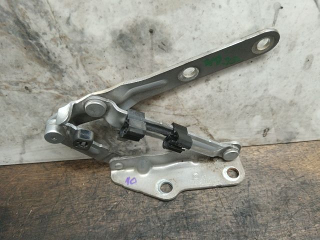 bontott VW TRANSPORTER Motorháztető Bal Zsanér