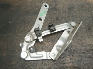 bontott VW TRANSPORTER Motorháztető Bal Zsanér