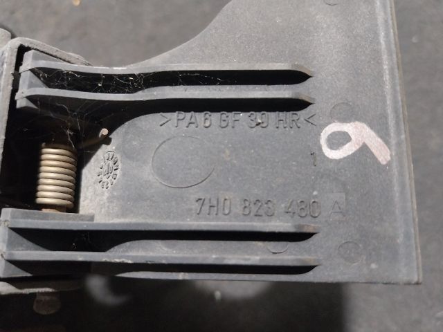 bontott VW TRANSPORTER Motorháztető Biztonsági Kampó