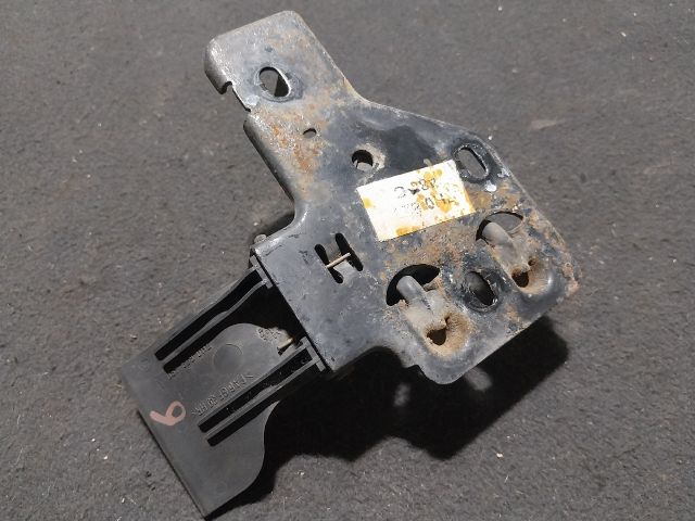 bontott VW TRANSPORTER Motorháztető Biztonsági Kampó