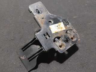 bontott VW TRANSPORTER Motorháztető Biztonsági Kampó