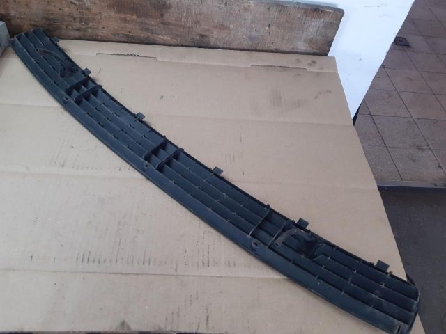 bontott VW TRANSPORTER Motorháztető Díszrács