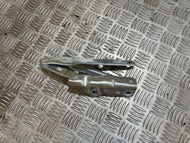 bontott VW TRANSPORTER Motorháztető Jobb Zsanér