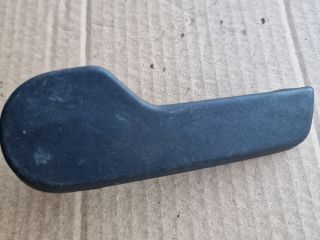 bontott VW TRANSPORTER Motorháztető Nyitó Kar / Gomb