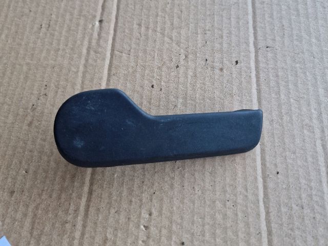 bontott VW TRANSPORTER Motorháztető Nyitó Kar / Gomb