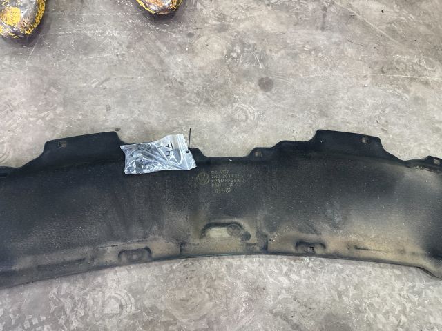 bontott VW TRANSPORTER Motorháztető Szigetelés