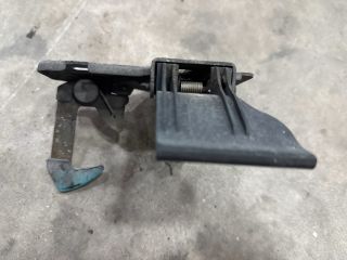 bontott VW TRANSPORTER Motorháztető Zárszerkezet