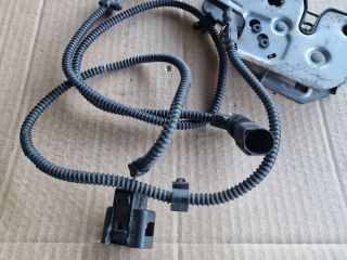 bontott VW TRANSPORTER Motorháztető Zárszerkezet