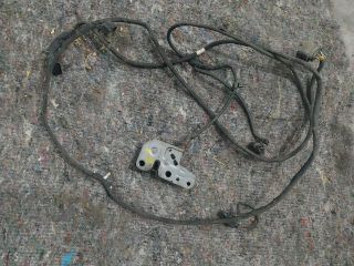 bontott VW TRANSPORTER Motorháztető Zárszerkezet