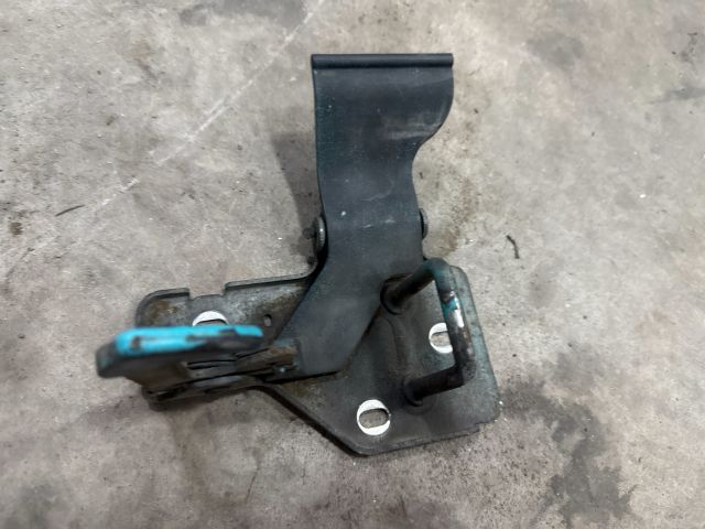 bontott VW TRANSPORTER Motorháztető Zárszerkezet