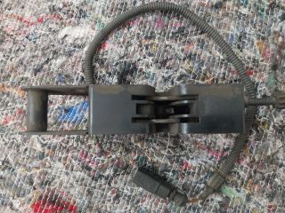 bontott VW TRANSPORTER Motorháztető Zárszerkezet