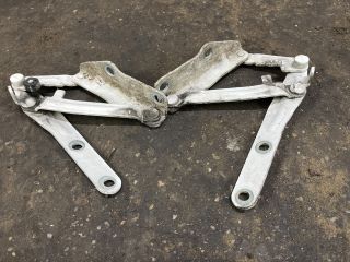 bontott VW TRANSPORTER Motorháztető Zsanér Pár