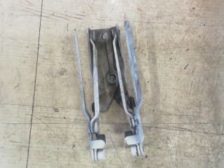 bontott VW TRANSPORTER Motorháztető Zsanér Pár