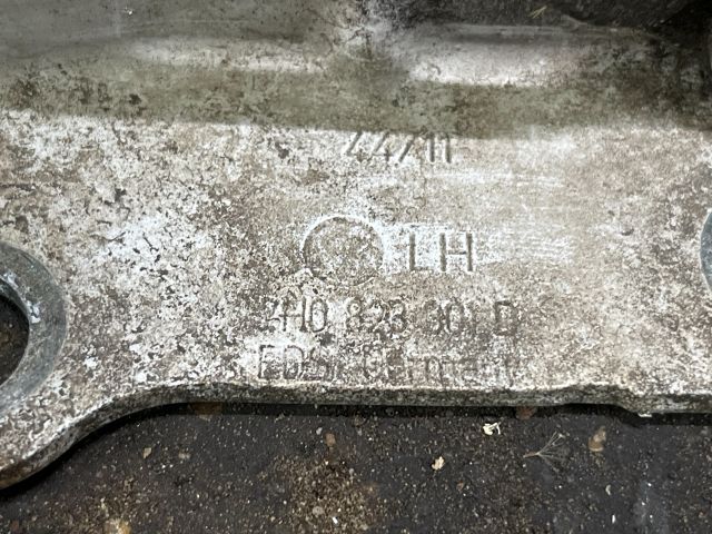 bontott VW TRANSPORTER Motorháztető Zsanér Pár